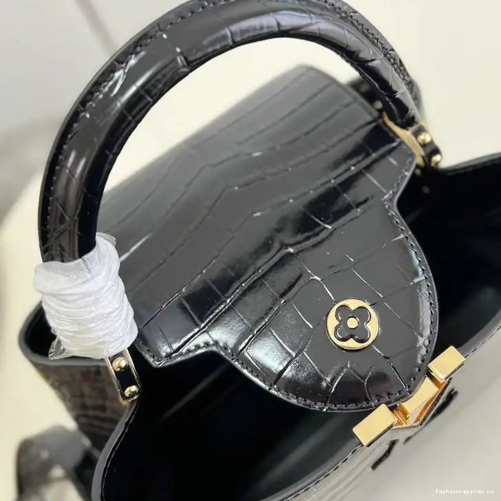 Fashionrepsfam ru Bag 2204YA0074 LV 0818